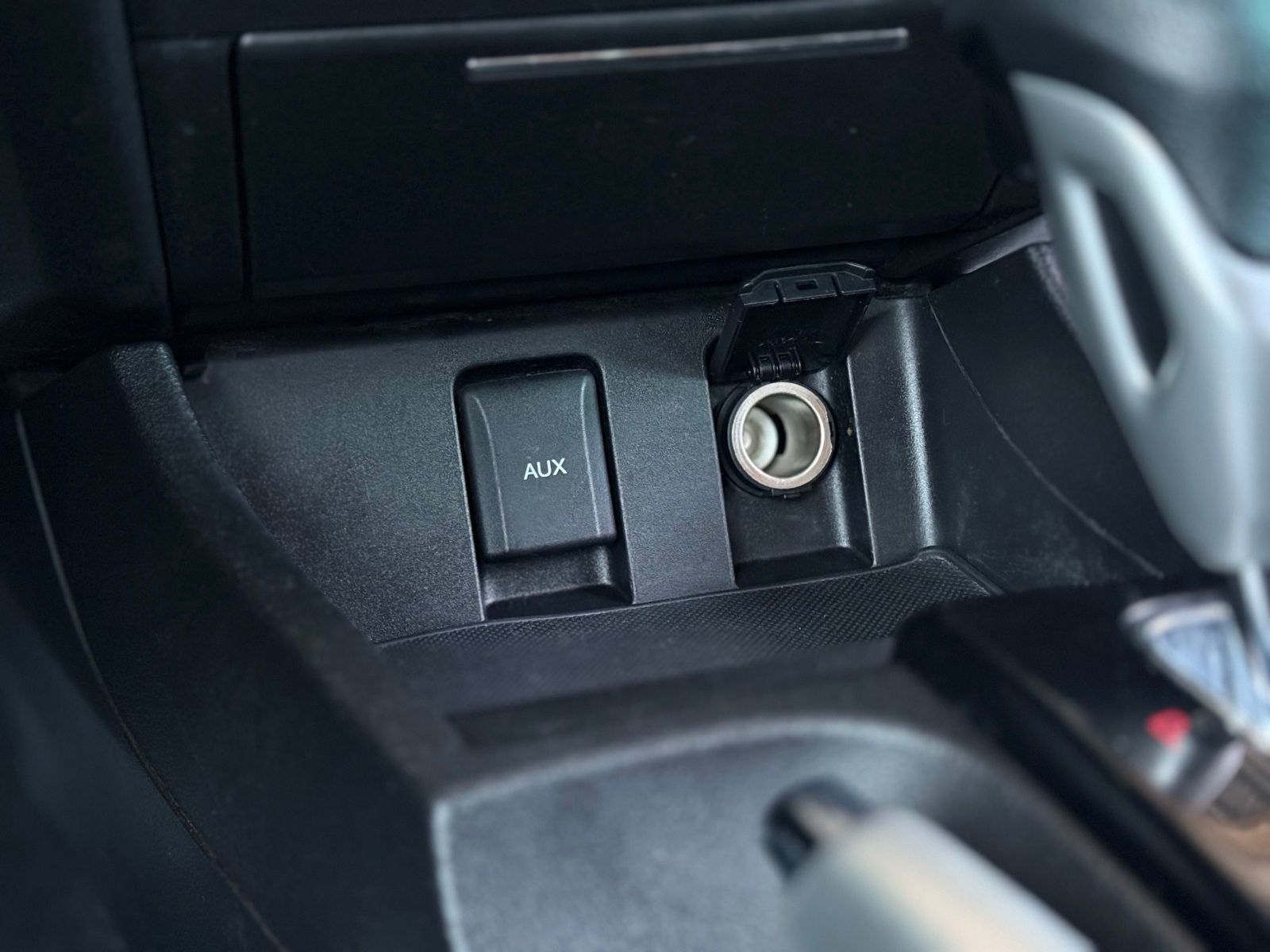 SILVER, 2013 HONDA CIVIC Thumnail Image 29