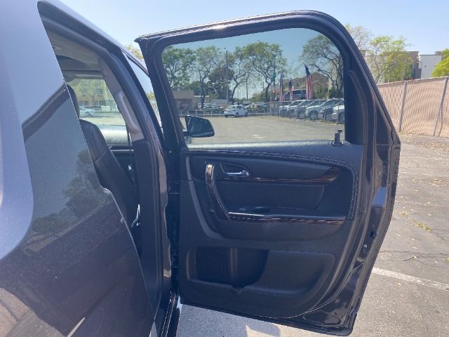 GRAY, 2013 GMC ACADIA Thumnail Image 33
