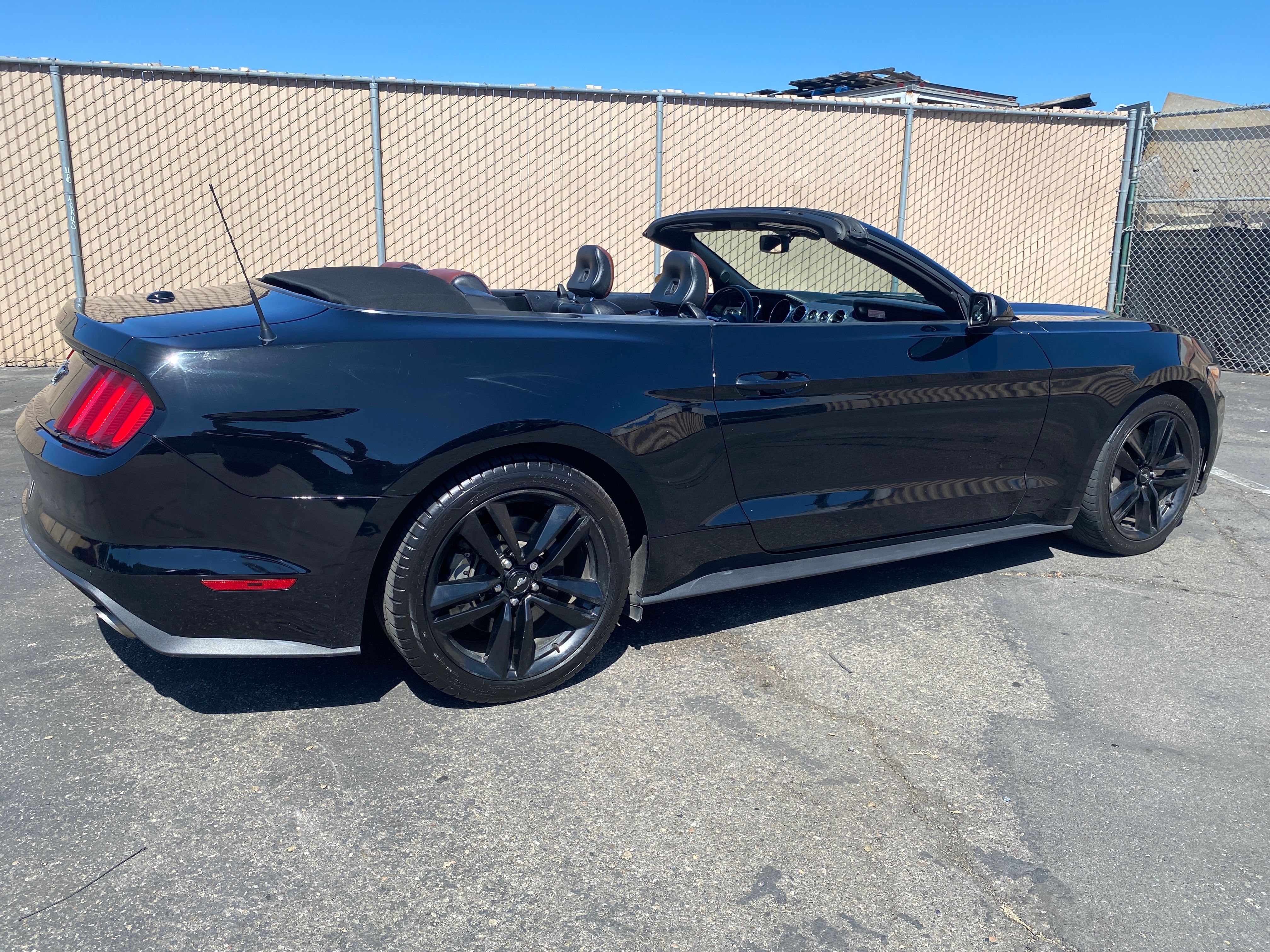 BLACK, 2015 FORD MUSTANG Thumnail Image 5