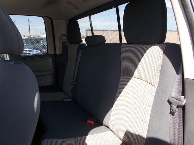 BLACK, 2011 RAM 1500 QUAD CAB Thumnail Image 26