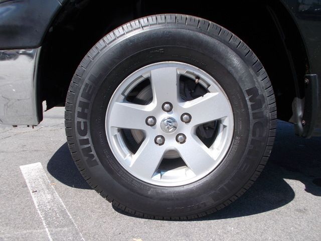BLACK, 2011 RAM 1500 QUAD CAB Thumnail Image 13