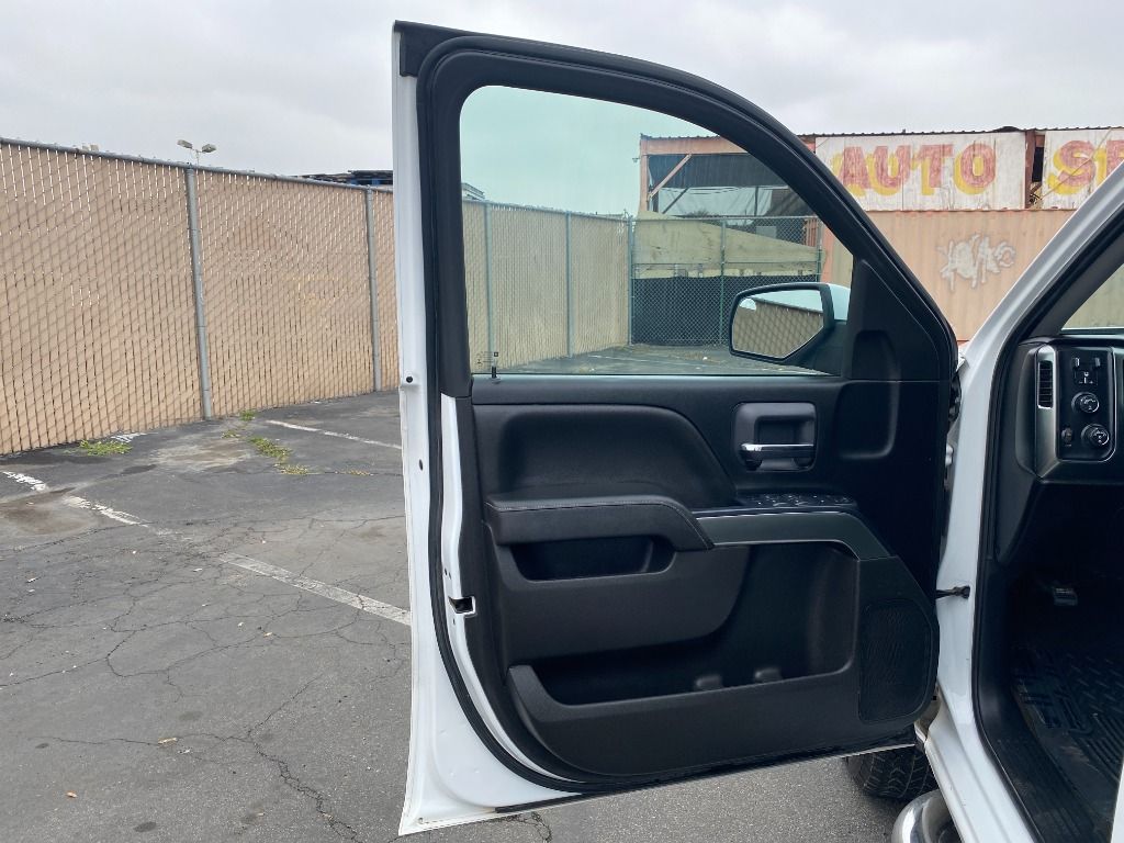 WHITE, 2018 CHEVROLET SILVERADO 1500 CREW CAB Thumnail Image 17