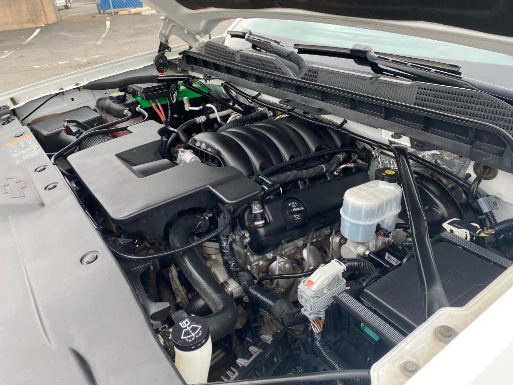 WHITE, 2018 CHEVROLET SILVERADO 1500 CREW CAB Thumnail Image 42