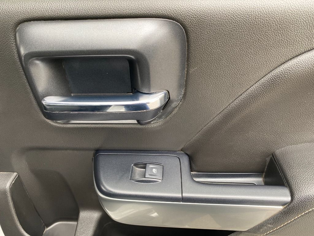 WHITE, 2018 CHEVROLET SILVERADO 1500 CREW CAB Thumnail Image 30