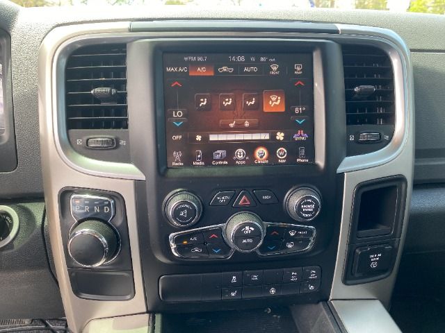 WHITE, 2016 RAM 1500 CREW CAB Thumnail Image 24