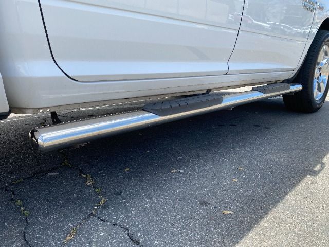 WHITE, 2016 RAM 1500 CREW CAB Thumnail Image 41
