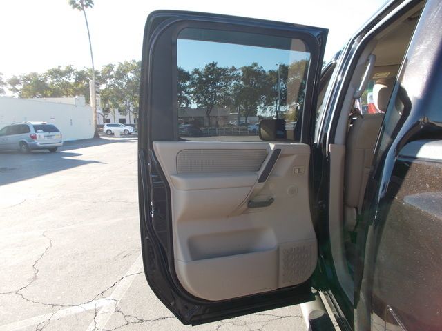 BLACK, 2013 NISSAN TITAN CREW CAB Thumnail Image 27
