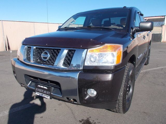 BLACK, 2013 NISSAN TITAN CREW CAB Thumnail Image 11
