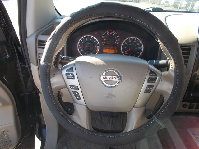 BLACK, 2013 NISSAN TITAN CREW CAB Thumnail Image 22