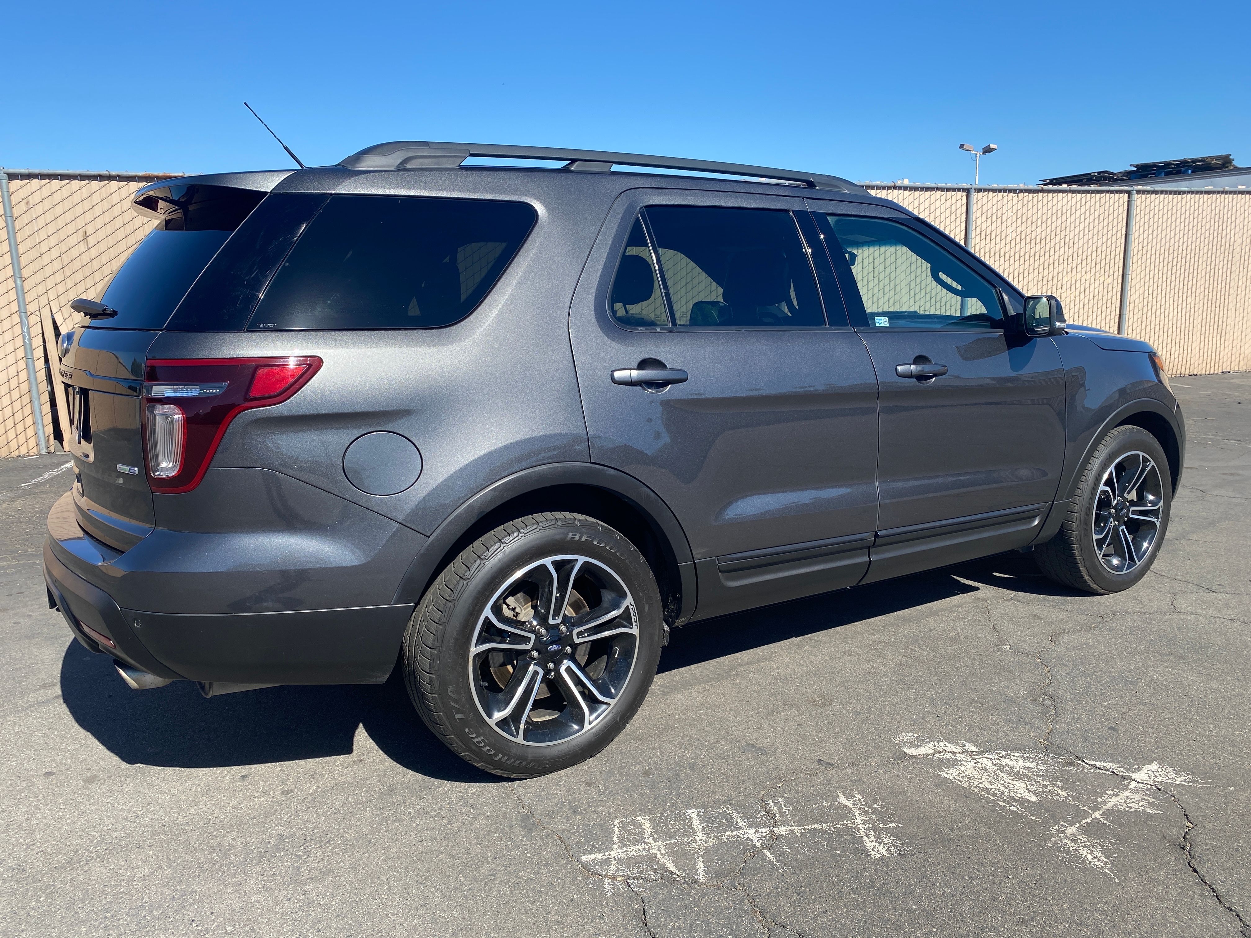 GRAY, 2015 FORD EXPLORER Thumnail Image 4