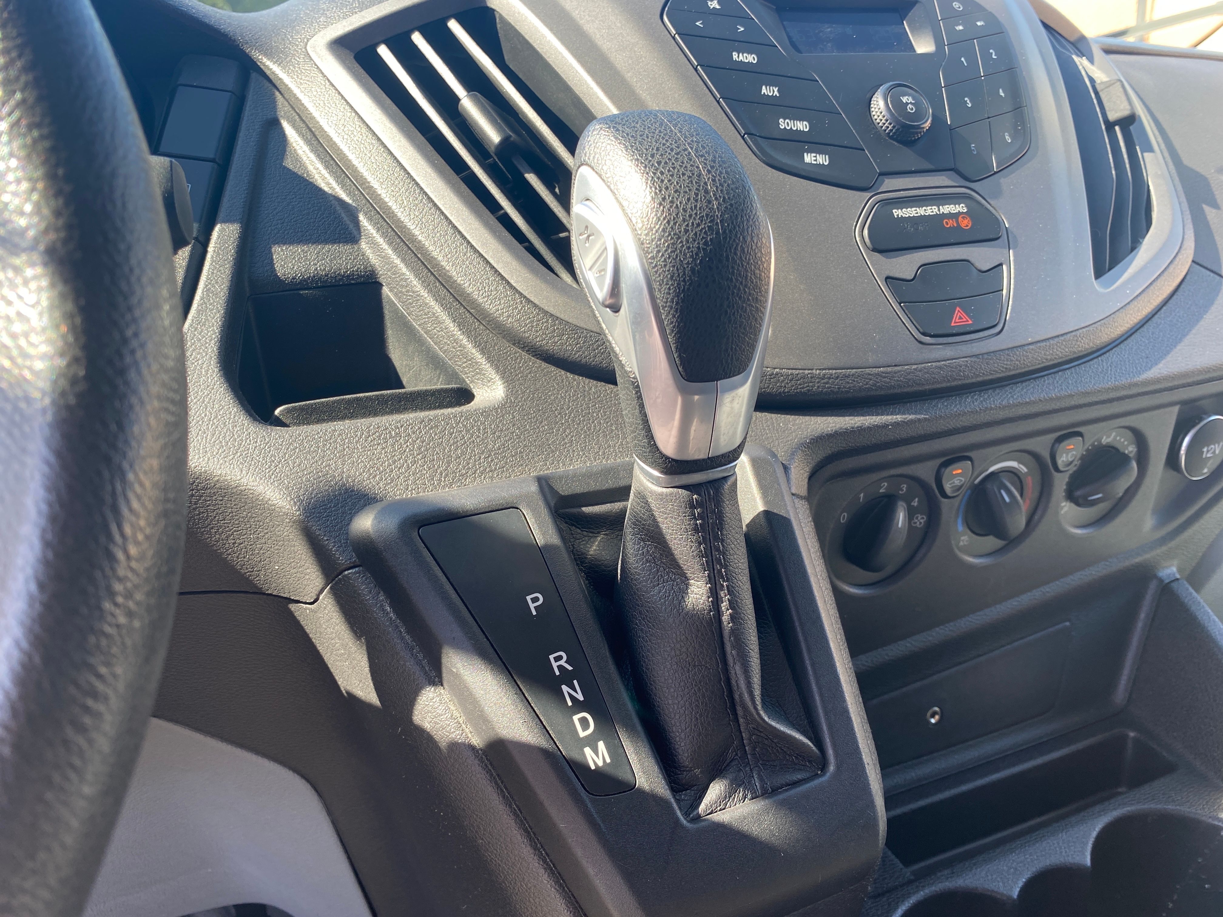 WHITE, 2017 FORD TRANSIT 250 VAN Thumnail Image 24