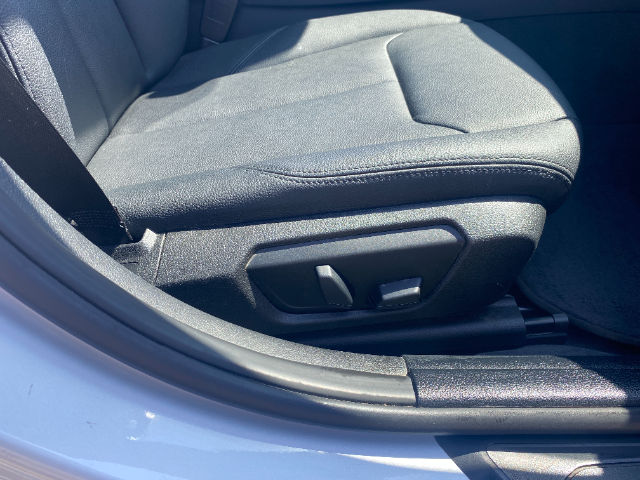 SILVER, 2015 BMW 3 SERIES Thumnail Image 35