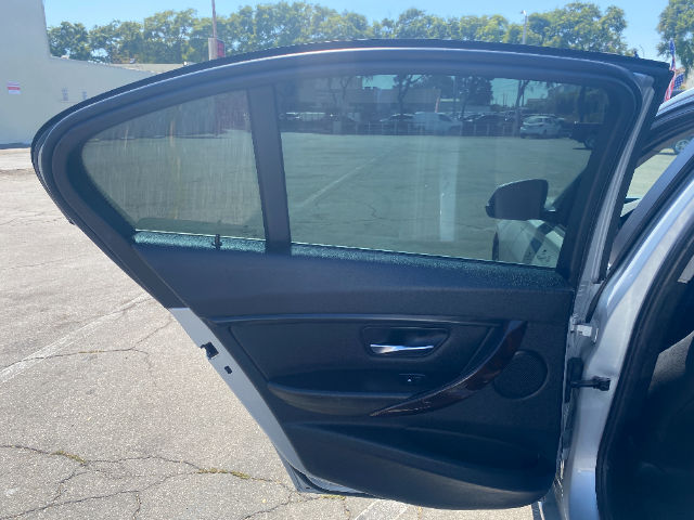 SILVER, 2015 BMW 3 SERIES Thumnail Image 28