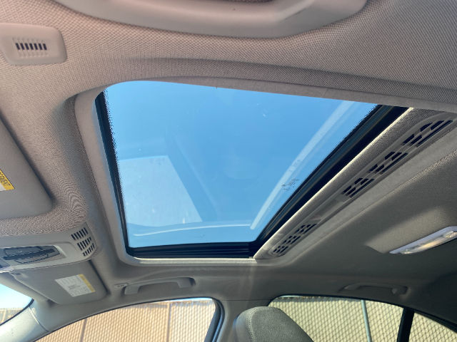 SILVER, 2015 BMW 3 SERIES Thumnail Image 27