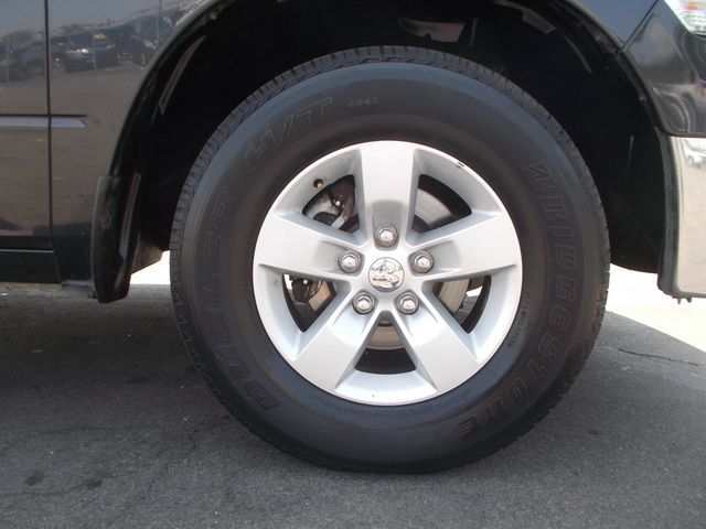 GRAY, 2014 RAM 1500 QUAD CAB Thumnail Image 16