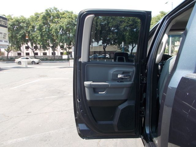 GRAY, 2014 RAM 1500 QUAD CAB Thumnail Image 25