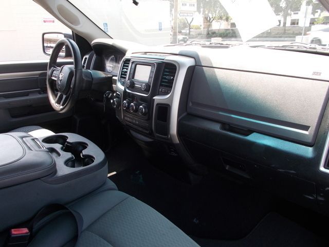 GRAY, 2014 RAM 1500 QUAD CAB Thumnail Image 34