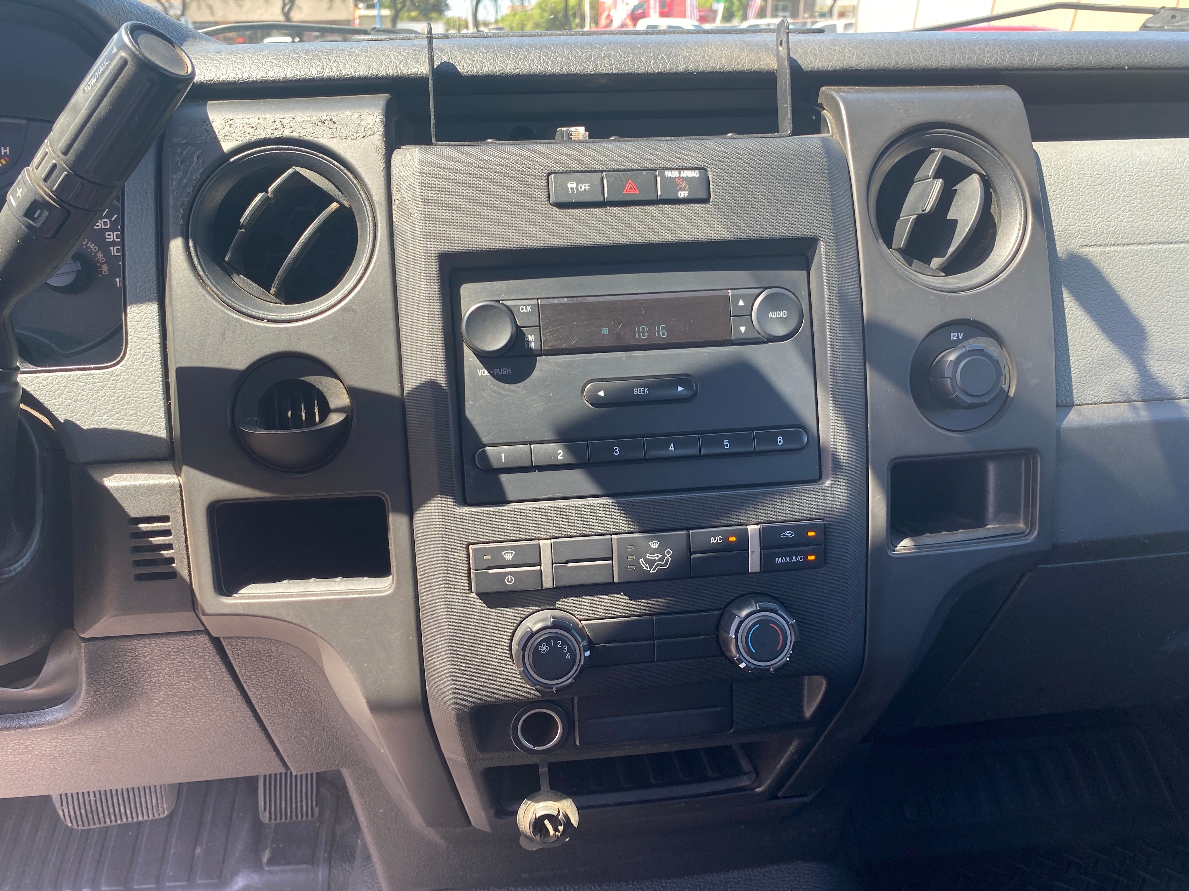 WHITE, 2013 FORD F150 REGULAR CAB Thumnail Image 21
