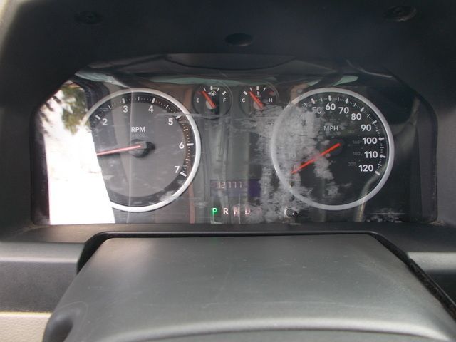 RED, 2012 RAM 1500 CREW CAB Thumnail Image 22