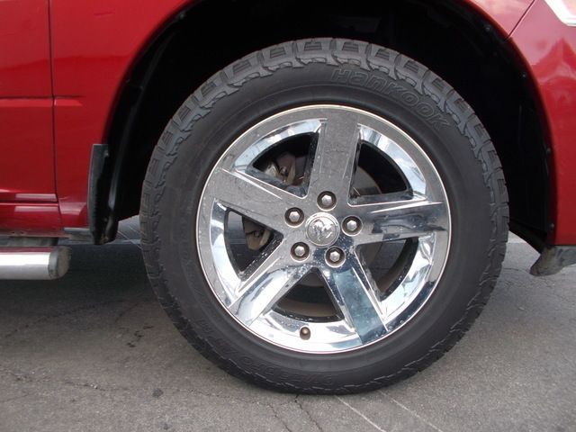 RED, 2012 RAM 1500 CREW CAB Thumnail Image 16