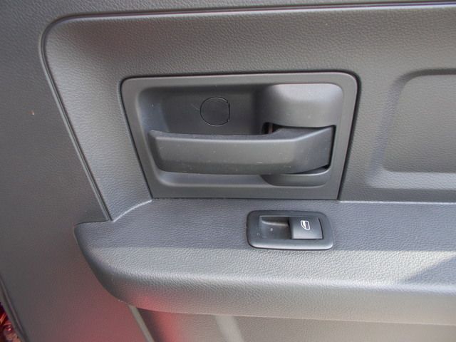 RED, 2012 RAM 1500 CREW CAB Thumnail Image 27