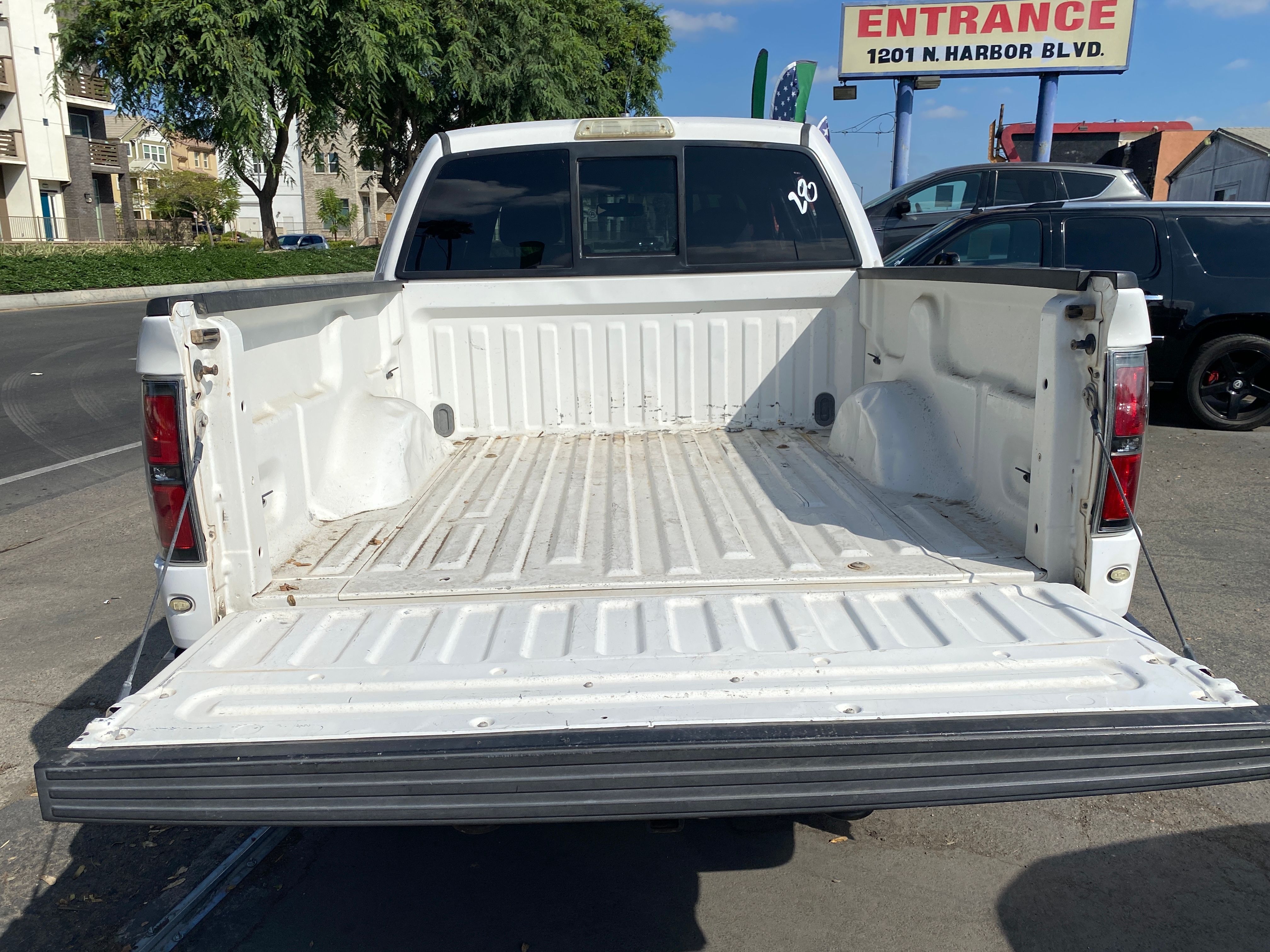 WHITE, 2011 FORD F150 SUPERCREW CAB Thumnail Image 29
