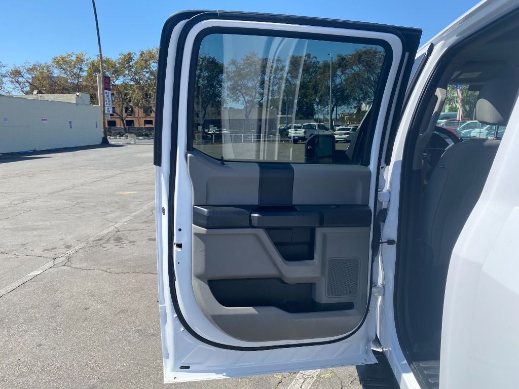 WHITE, 2016 FORD F150 SUPERCREW CAB Thumnail Image 24