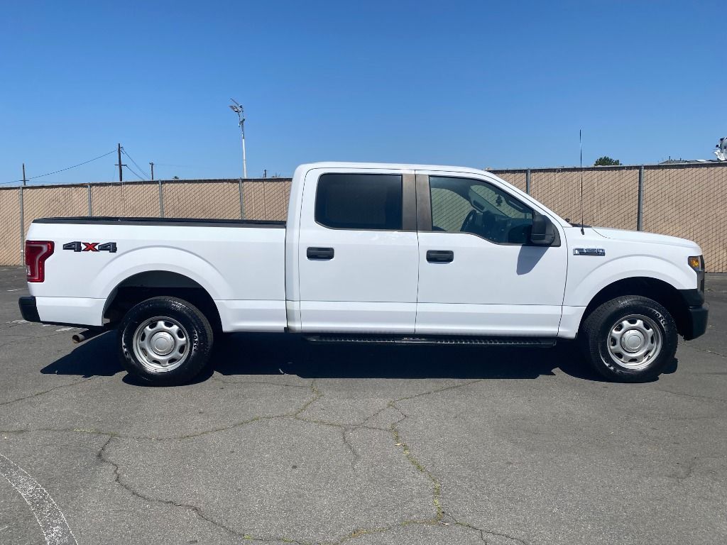 WHITE, 2016 FORD F150 SUPERCREW CAB Thumnail Image 3