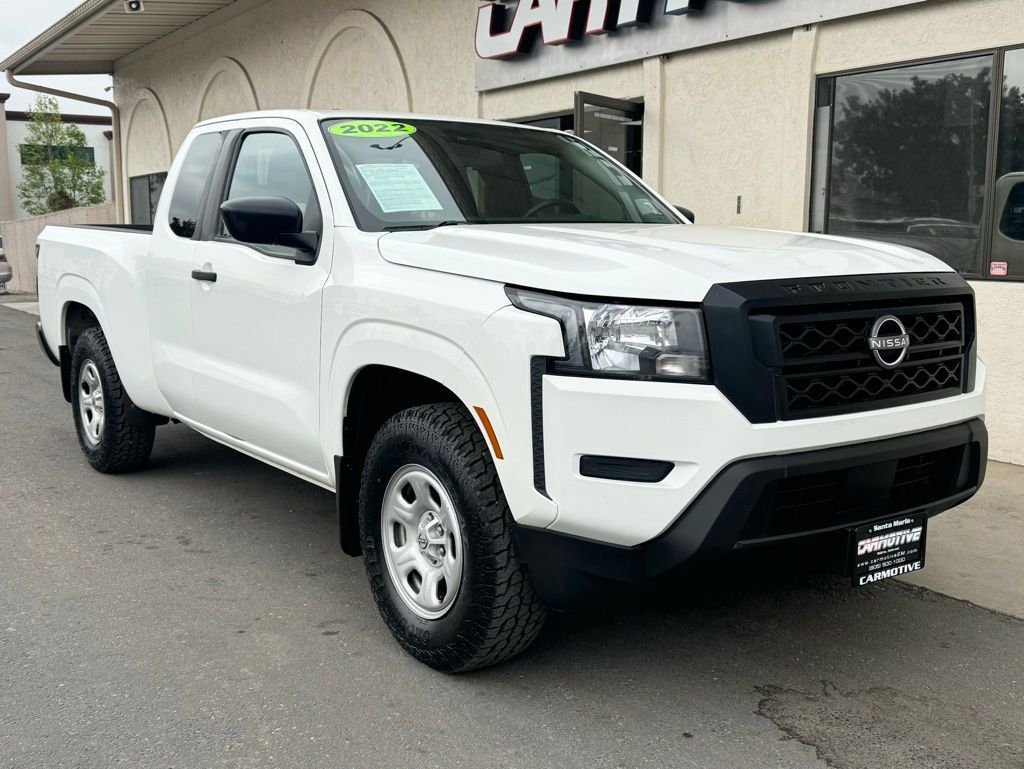 Glacier White, 2022 NISSAN FRONTIER Image 