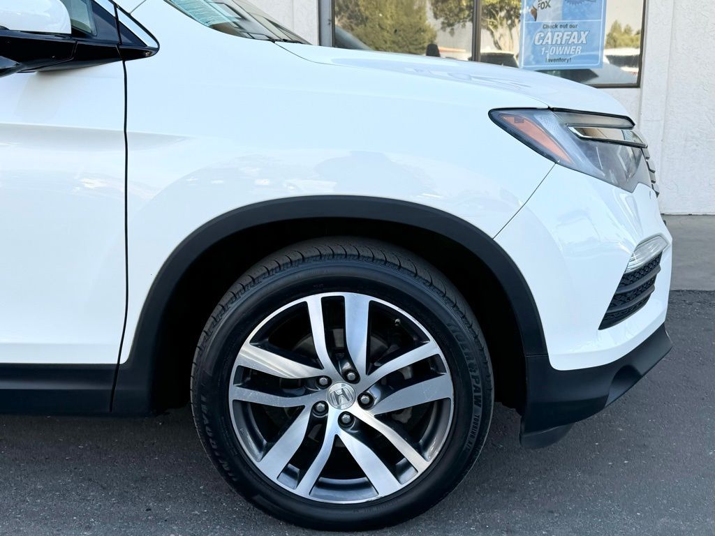 White Diamond Pearl, 2018 HONDA PILOT Thumnail Image 2