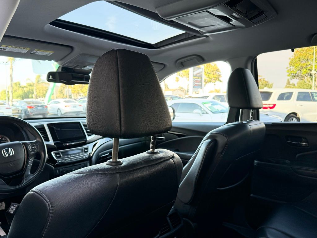 White Diamond Pearl, 2018 HONDA PILOT Thumnail Image 20