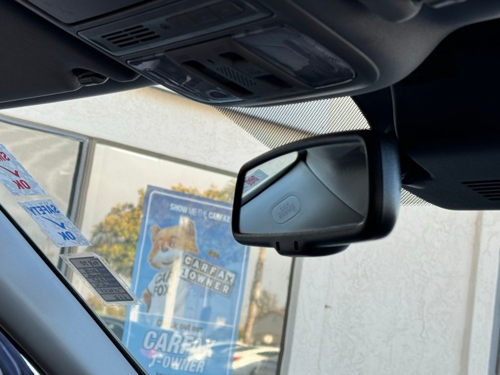 White Diamond Pearl, 2018 HONDA PILOT Thumnail Image 30