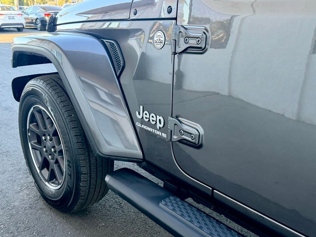 Granite Crystal Metallic Clearcoat, 2023 JEEP GLADIATOR Thumnail Image 8