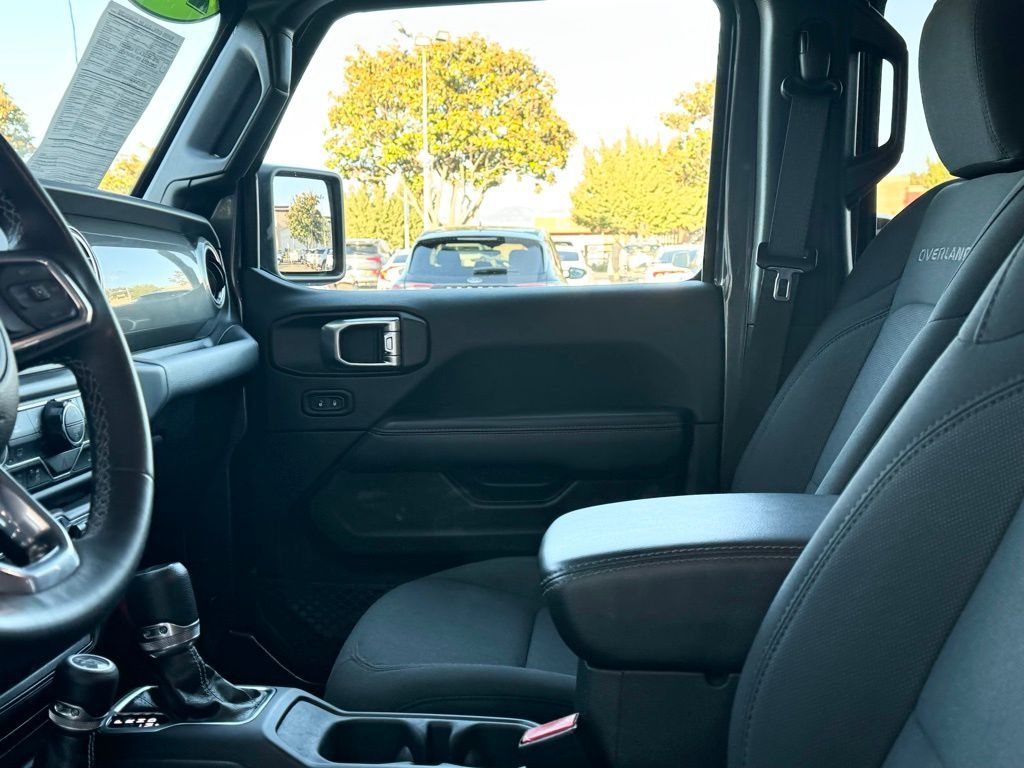 Granite Crystal Metallic Clearcoat, 2023 JEEP GLADIATOR Thumnail Image 16