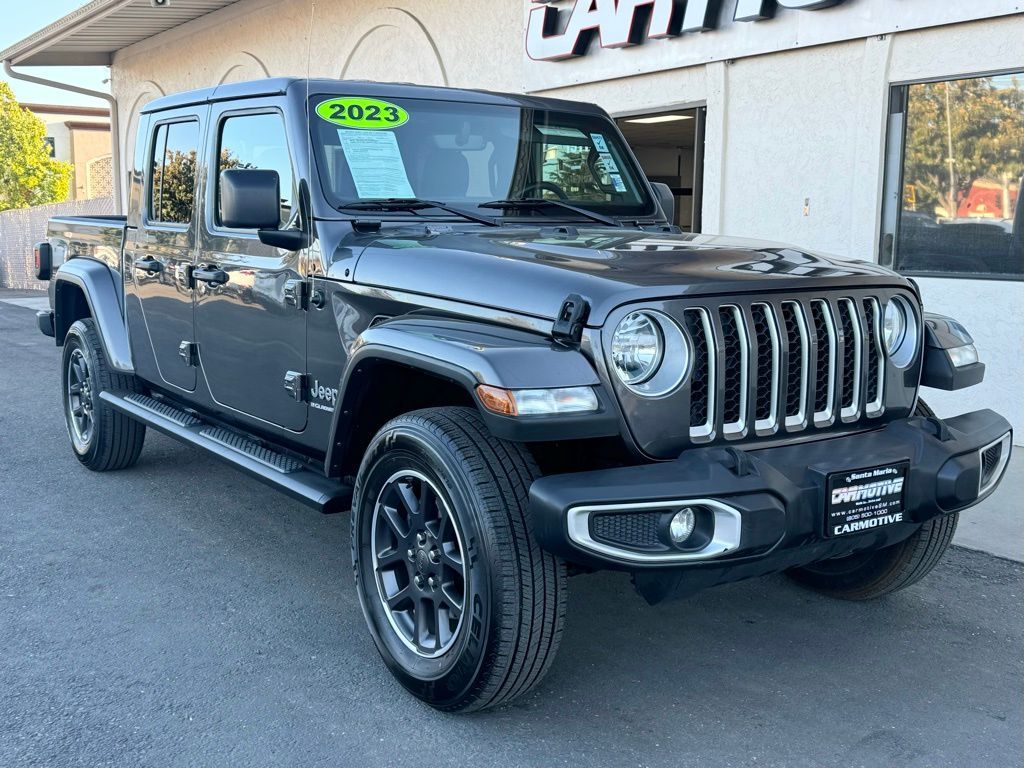 Granite Crystal Metallic Clearcoat, 2023 JEEP GLADIATOR Thumnail Image 1