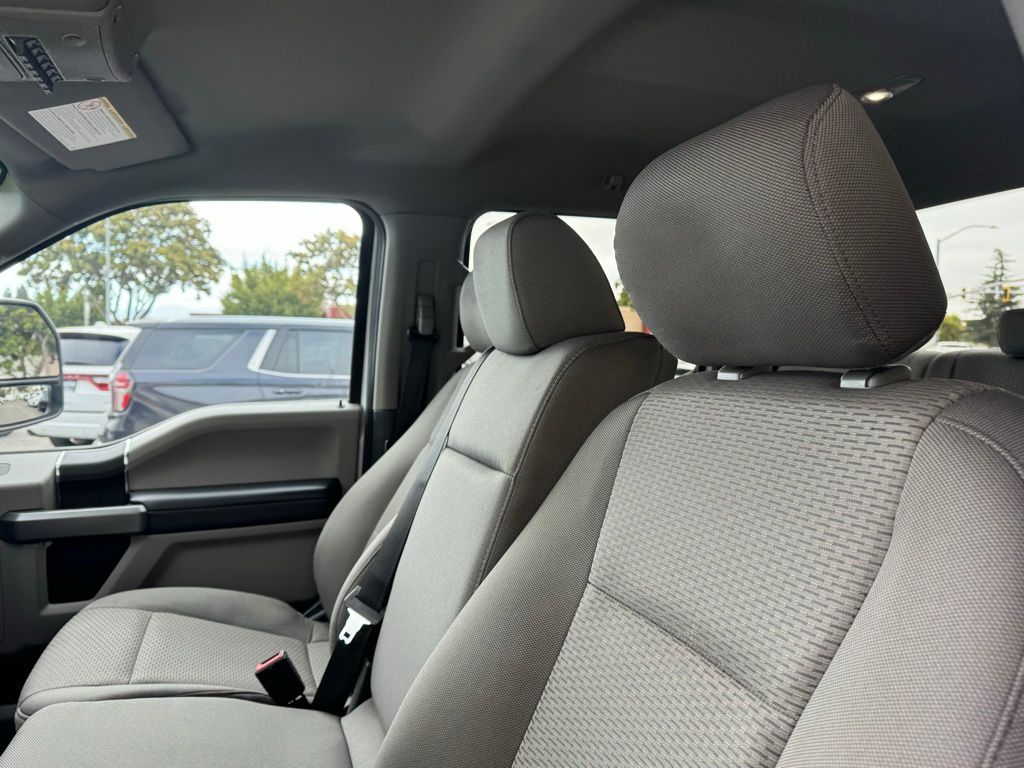 Oxford White, 2020 FORD F-250SD Thumnail Image 18