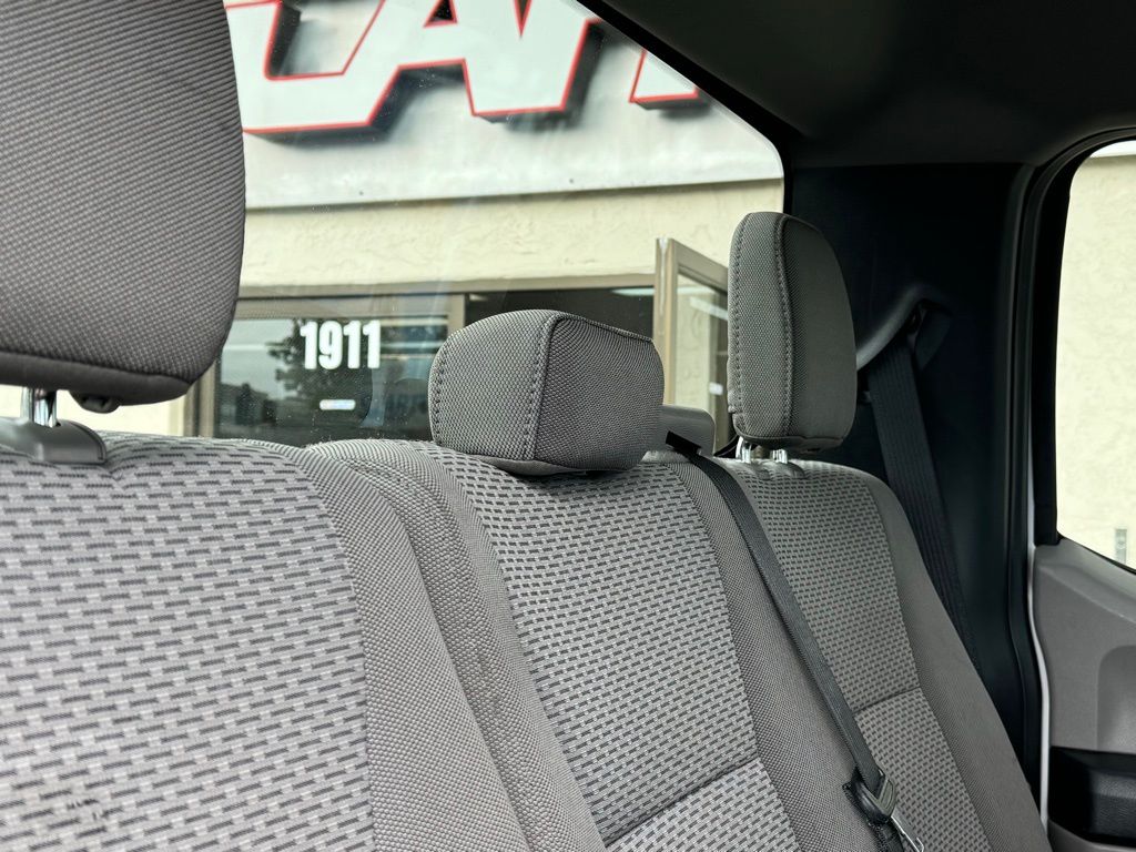 Oxford White, 2020 FORD F-250SD Thumnail Image 26