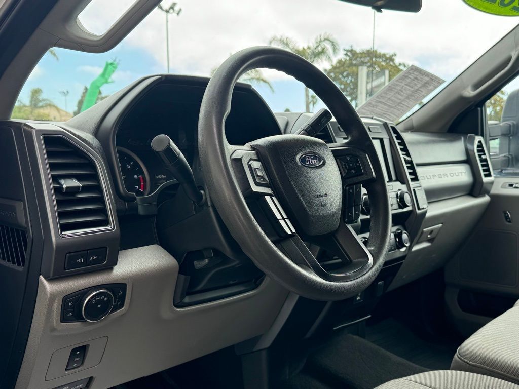 Oxford White, 2020 FORD F-250SD Thumnail Image 15