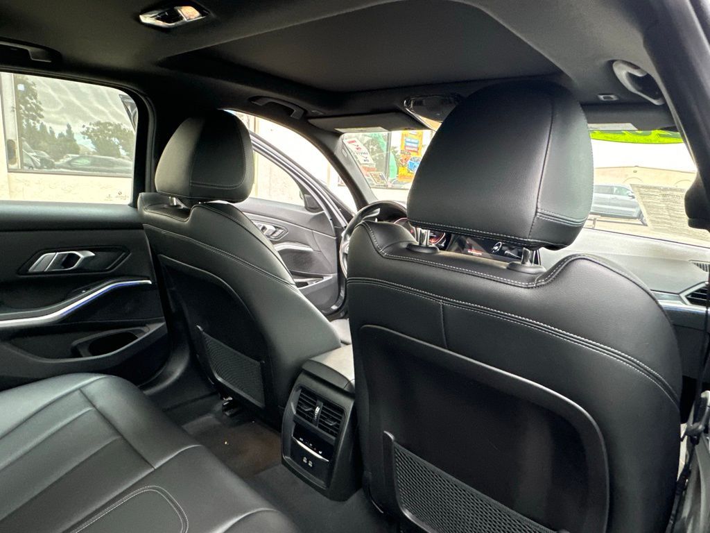 Mineral Grey Metallic, 2022 BMW 3 SERIES Thumnail Image 23
