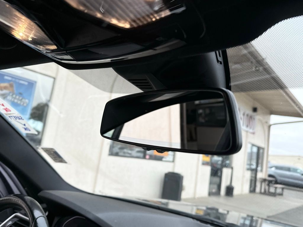 Mineral Grey Metallic, 2022 BMW 3 SERIES Thumnail Image 29