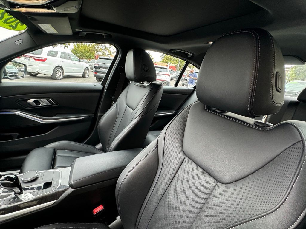 Mineral Grey Metallic, 2022 BMW 3 SERIES Thumnail Image 18