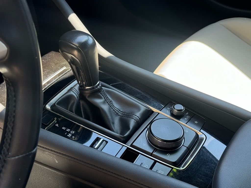 Snowflake White Pearl Mica, 2019 MAZDA MAZDA3 Thumnail Image 17