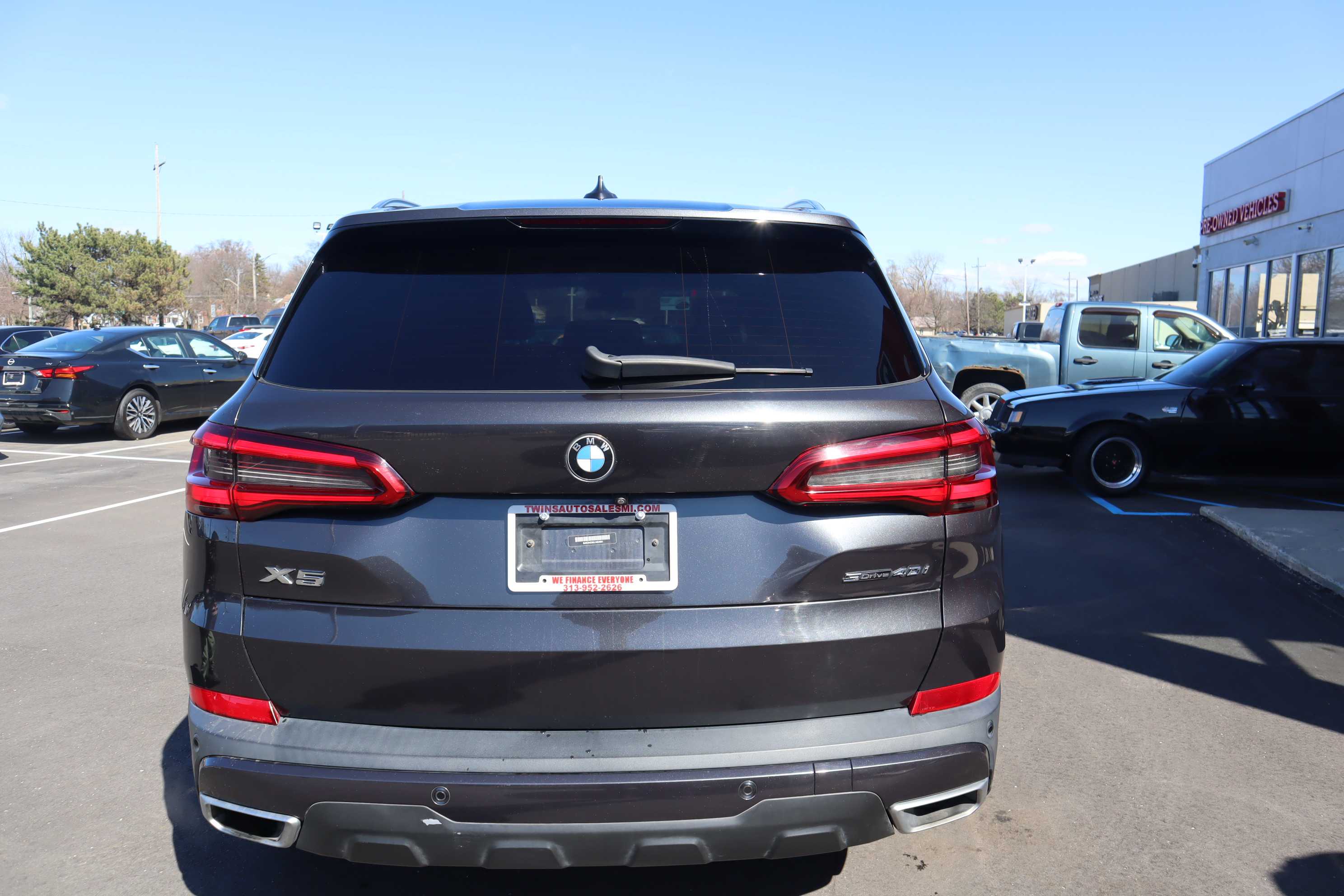 GRAY, 2020 BMW X5 Thumnail Image 9