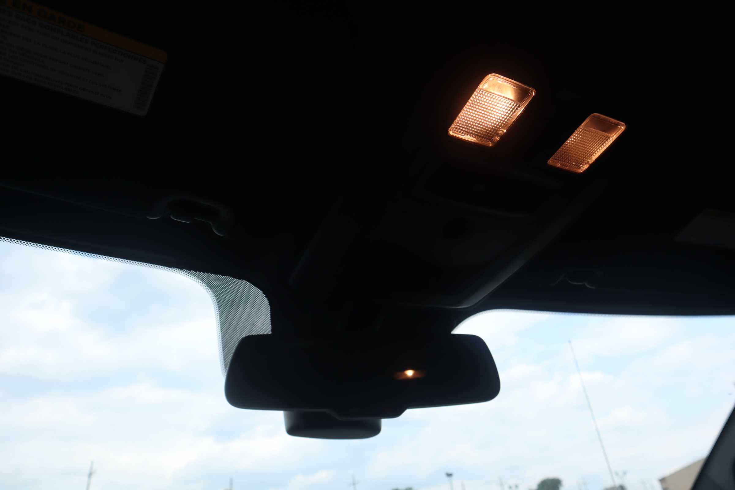 BLACK, 2018 RAM 1500 CREW CAB Thumnail Image 16