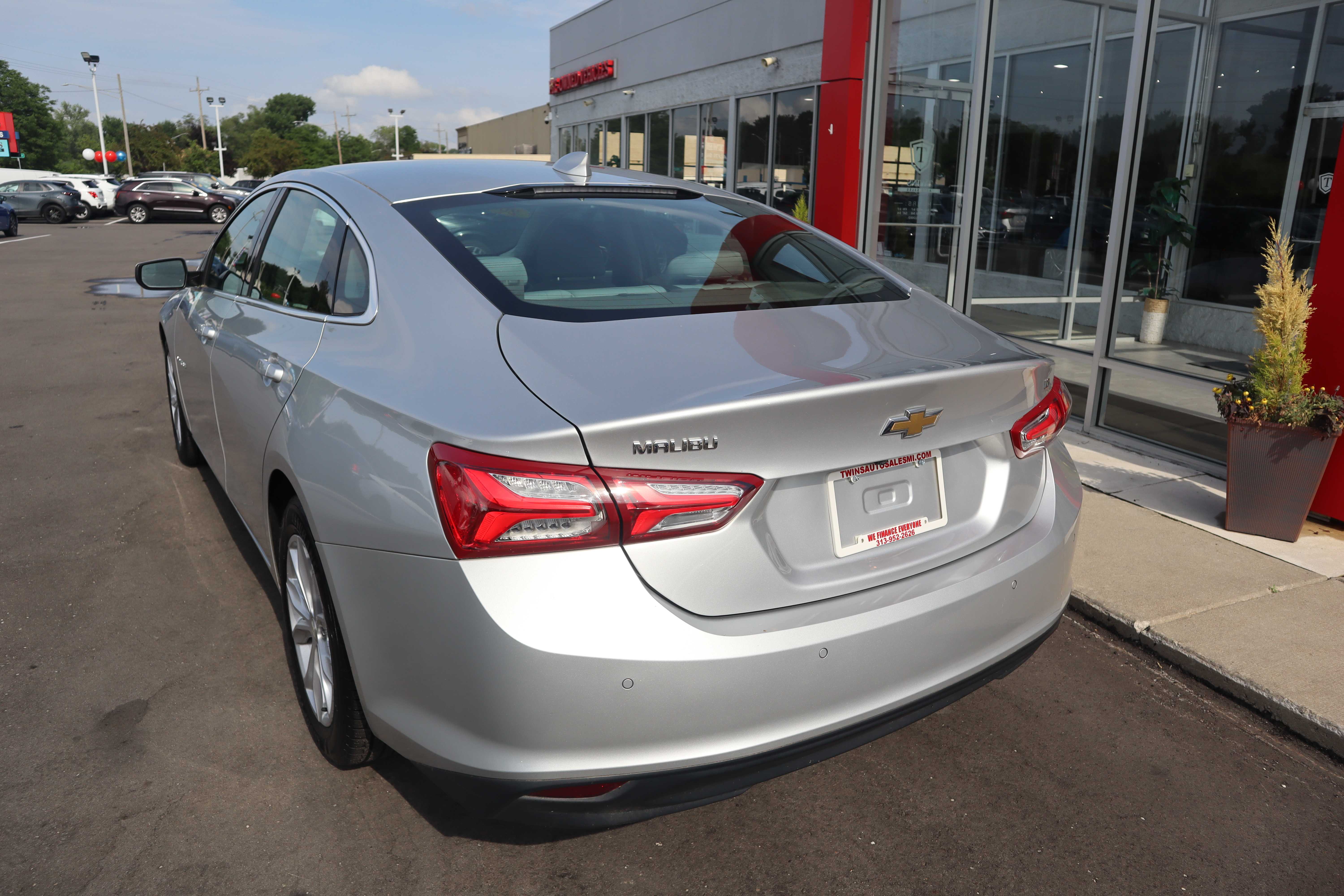 SILVER, 2020 CHEVROLET MALIBU Thumnail Image 8