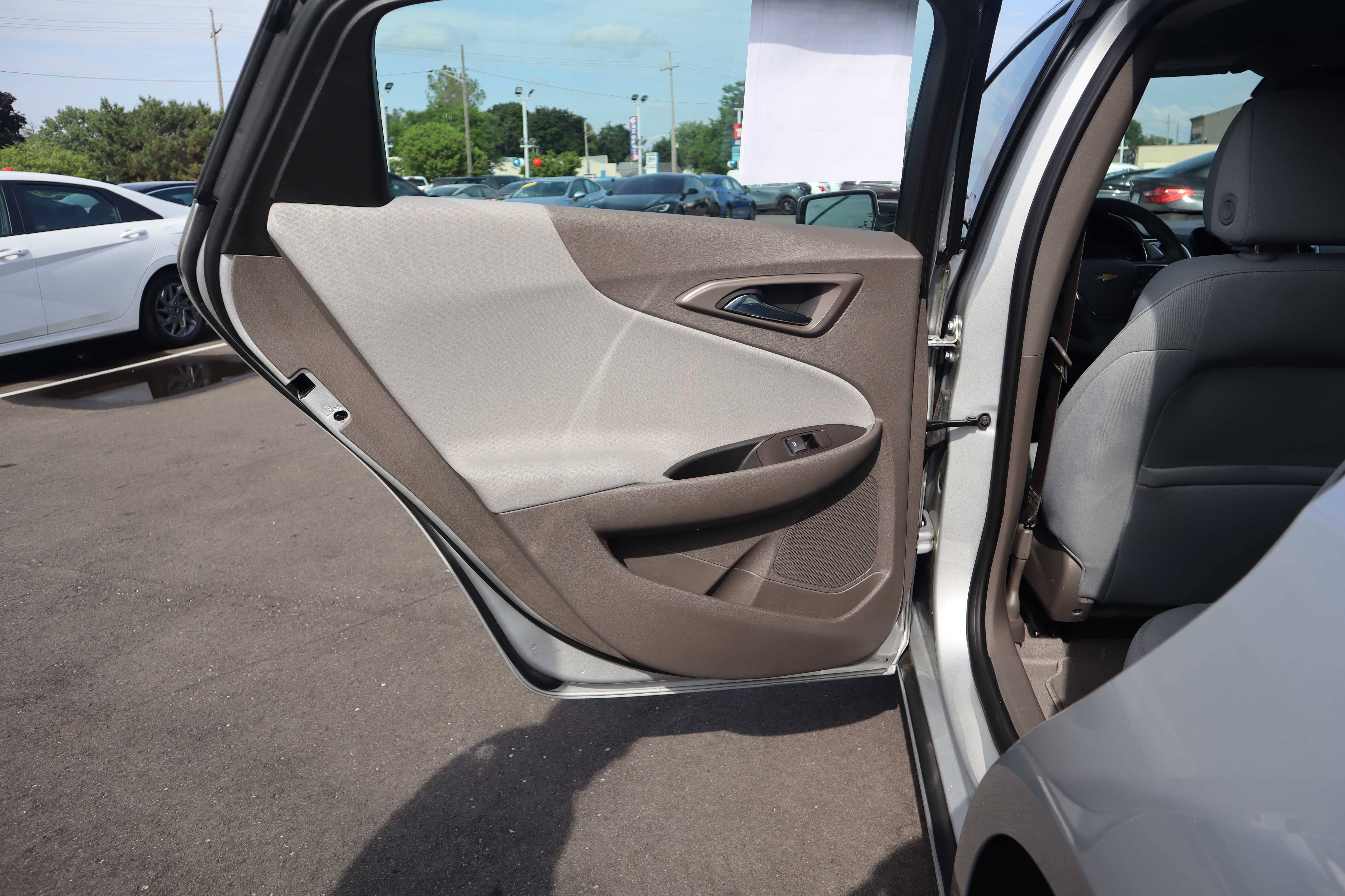 SILVER, 2020 CHEVROLET MALIBU Thumnail Image 21