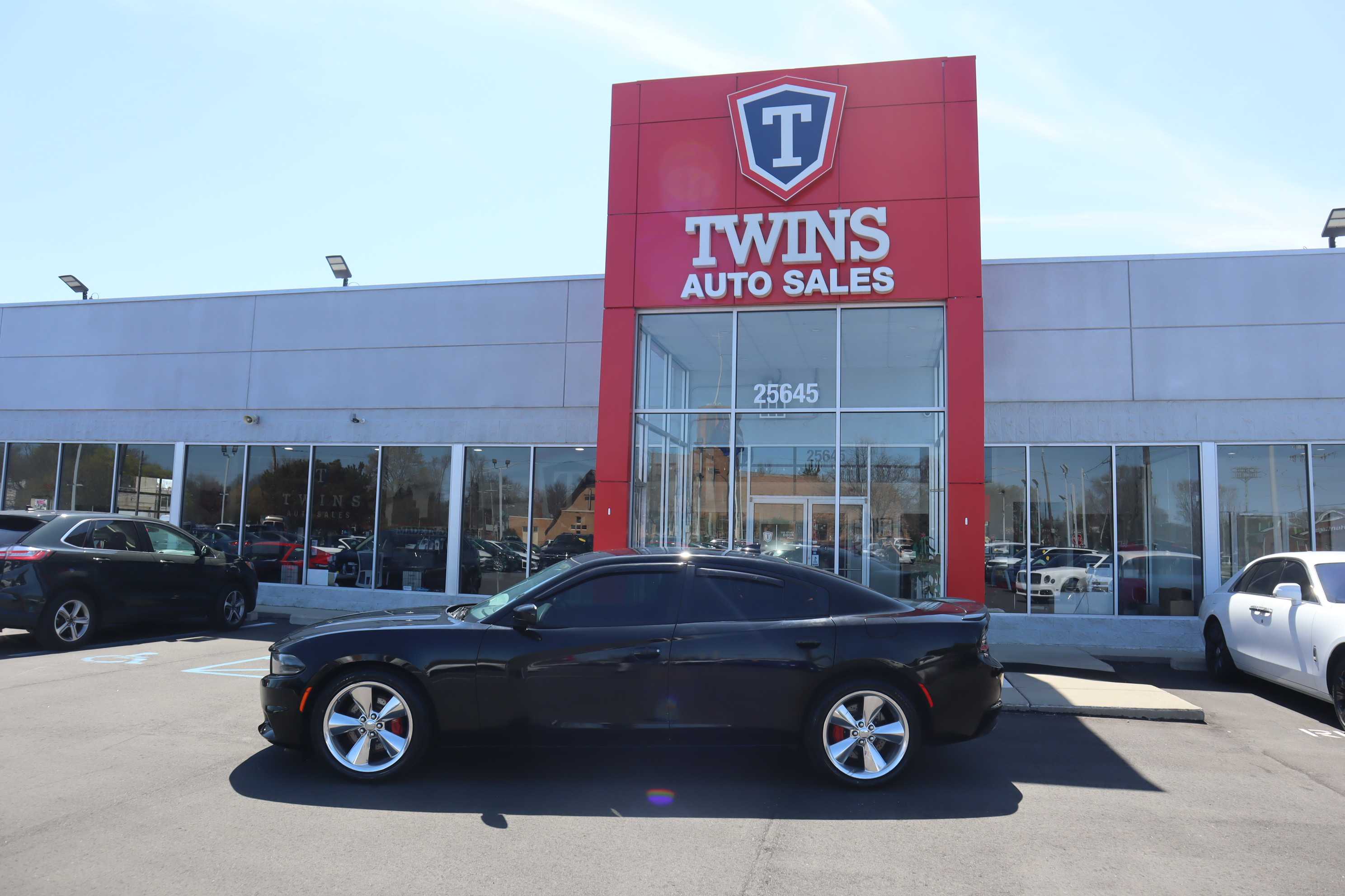 BLACK, 2016 DODGE CHARGER Thumnail Image 2