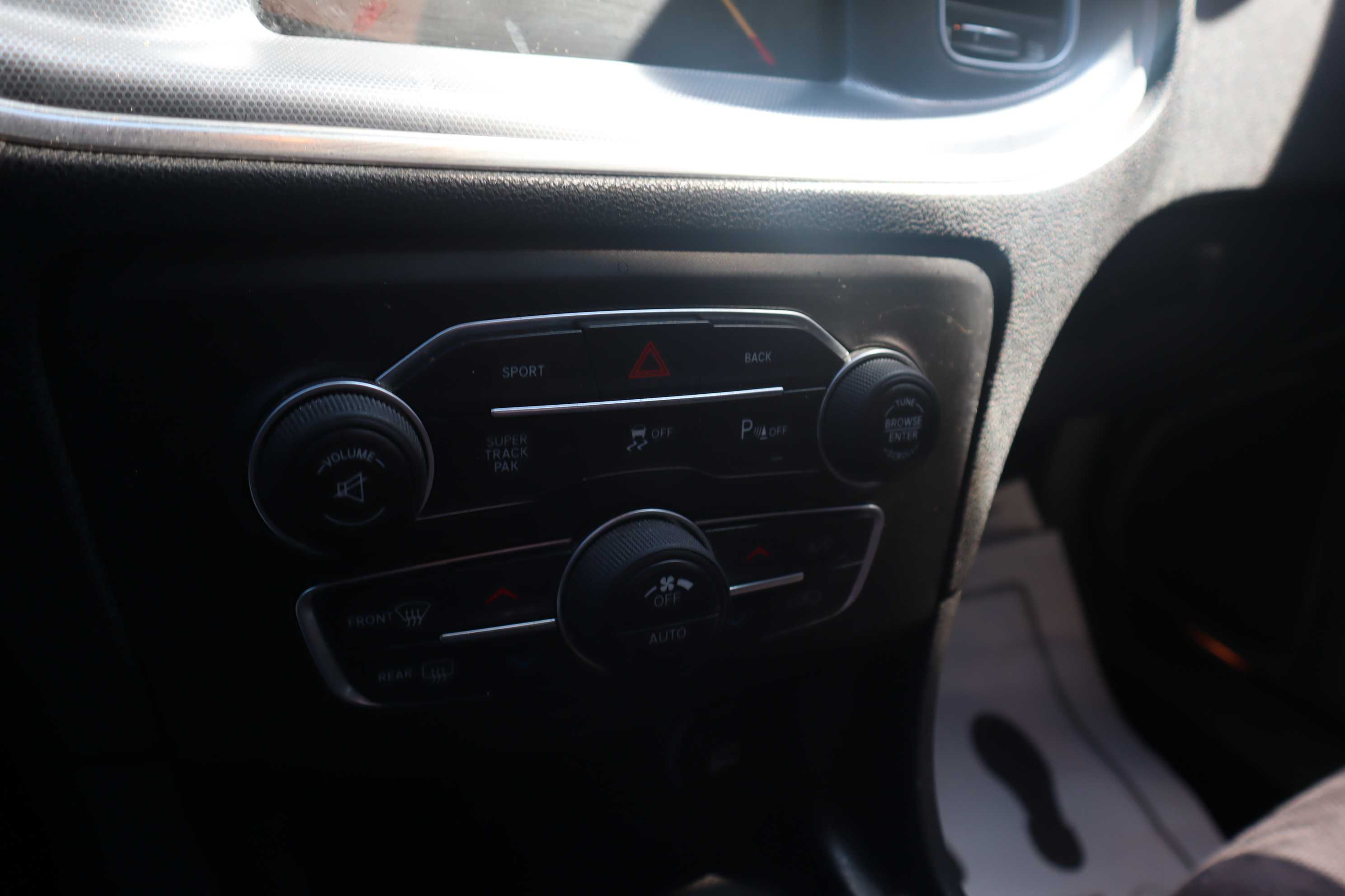 BLACK, 2016 DODGE CHARGER Thumnail Image 16