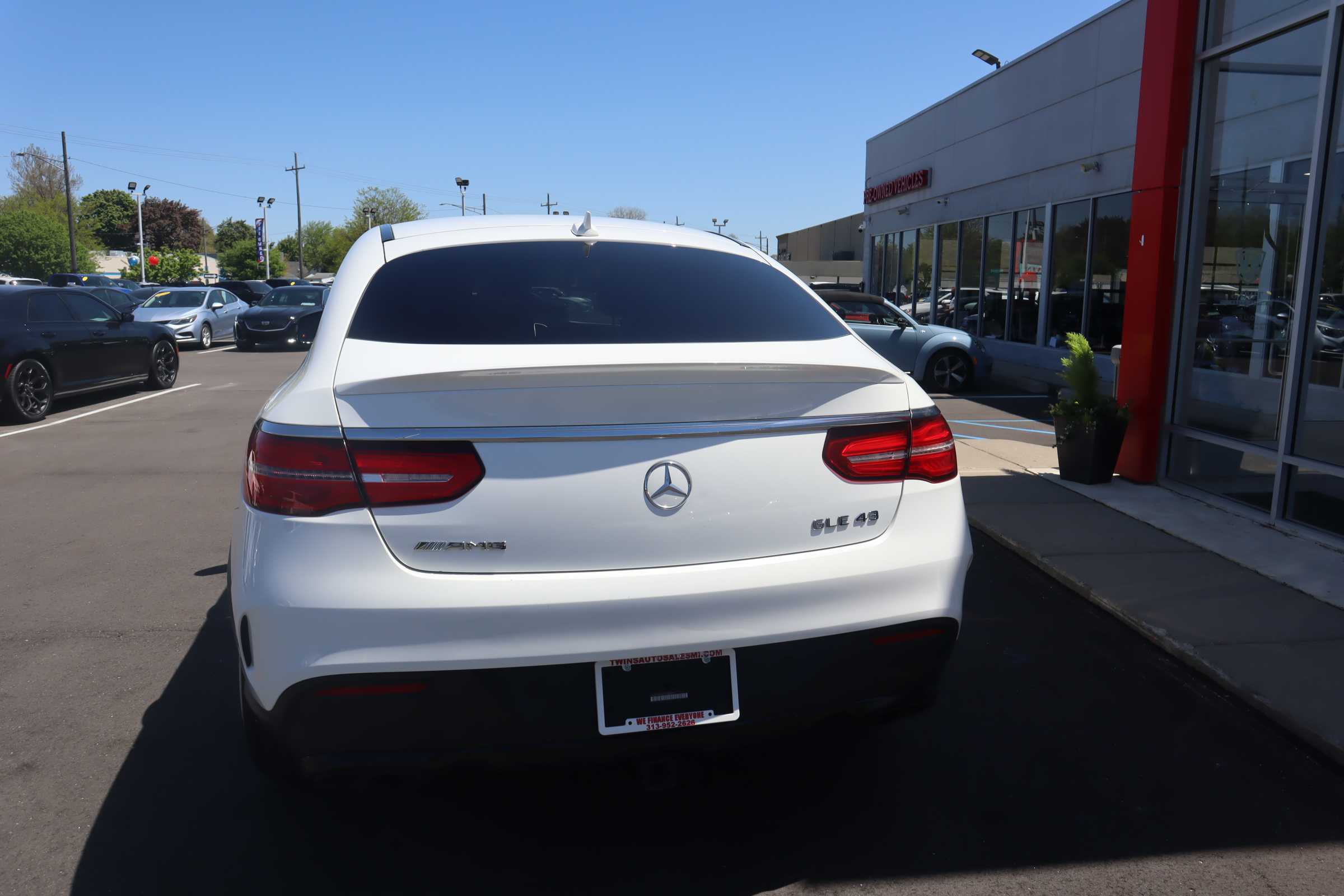 WHITE, 2019 MERCEDES-BENZ MERCEDES-AMG GLE COUPE Thumnail Image 3