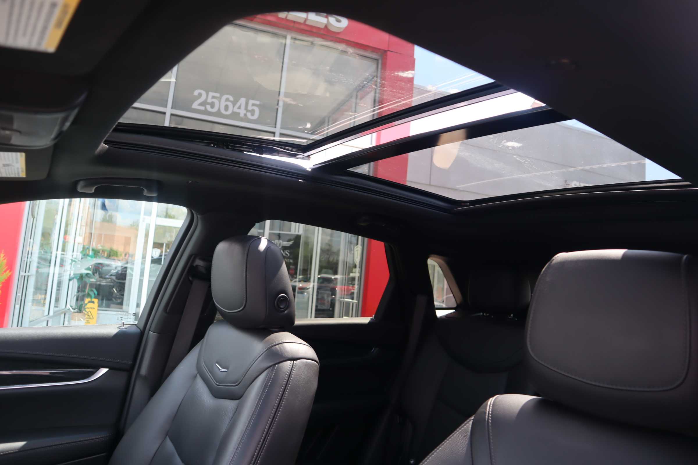 BURGUNDY, 2021 CADILLAC XT5 Thumnail Image 11